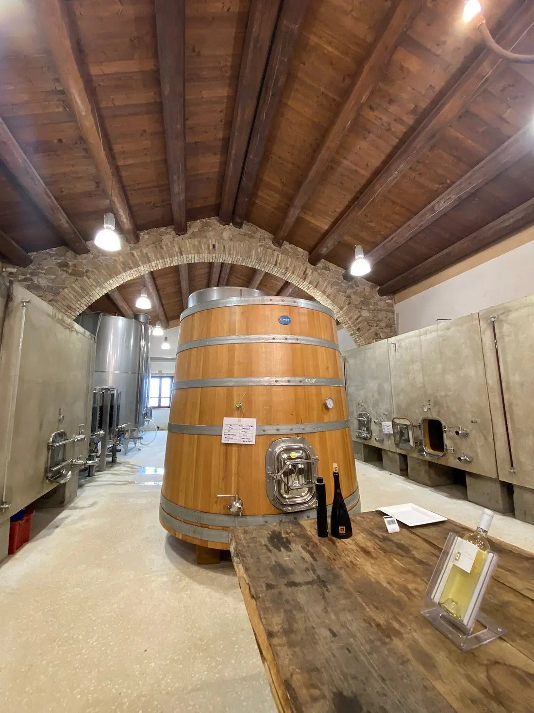 Cantine Nuraghe Antigori - BEVINO
